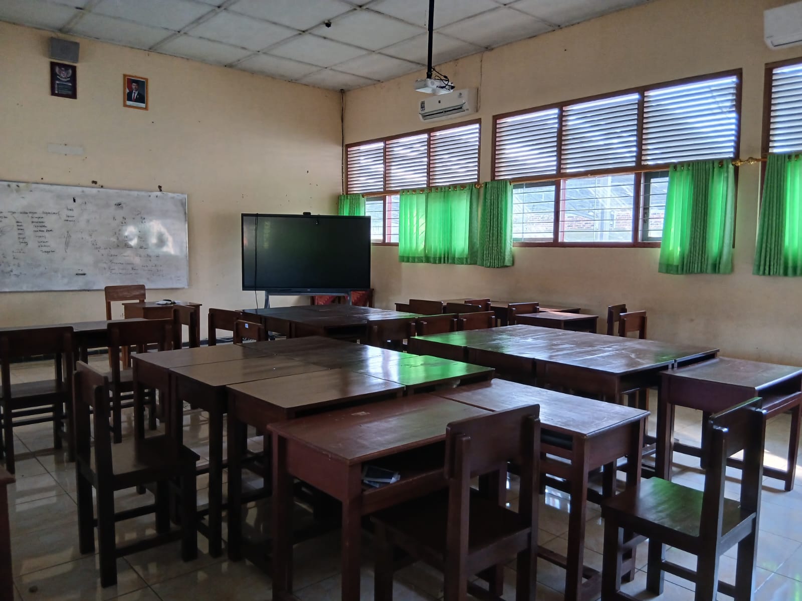 ruang moving